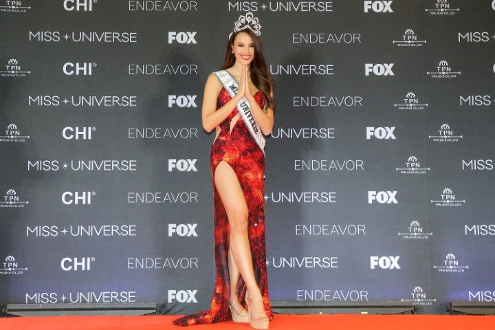 Catriona Gray จาก “ฟิลิปปินส์” คว้ามงกุฎนางงามคนล่าสุด ประจำเวที Miss Universe 2018  Catriona Gray จาก “ฟิลิปปินส์” คว้ามงกุฎนางงามคนล่าสุด ประจำเวที Miss Universe 2018