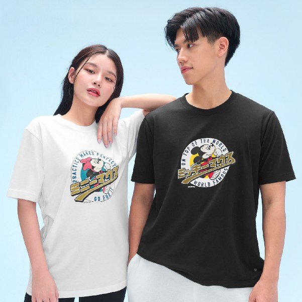 Disney & GQ  เมื่อลาย Mickey Mouse มาอยู่บนเสื้อผ้าสะท้อนน้ำ ครั้งแรกของโลก! Disney & GQ  เมื่อลาย Mickey Mouse มาอยู่บนเสื้อผ้าสะท้อนน้ำ ครั้งแรกของโลก!