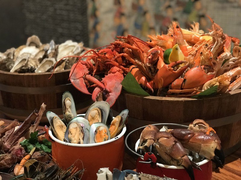 “Surf ‘n’ Turf Sunday Brunch @ Surawongse” ณ พระยา คิทเช่น โรงแรม แบงค็อกแมริออท เดอะ สุรวงศ์  “Surf ‘n’ Turf Sunday Brunch @ Surawongse” ณ พระยา คิทเช่น โรงแรม แบงค็อกแมริออท เดอะ สุรวงศ์