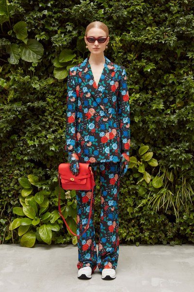Mulberry เปิดตัวกระเป๋า Bayswater ดีไซน์ใหม่ ต้อนรับฤดูใบไม้ผลิ ฤดูร้อน 2020 Mulberry เปิดตัวกระเป๋า Bayswater ดีไซน์ใหม่ ต้อนรับฤดูใบไม้ผลิ ฤดูร้อน 2020