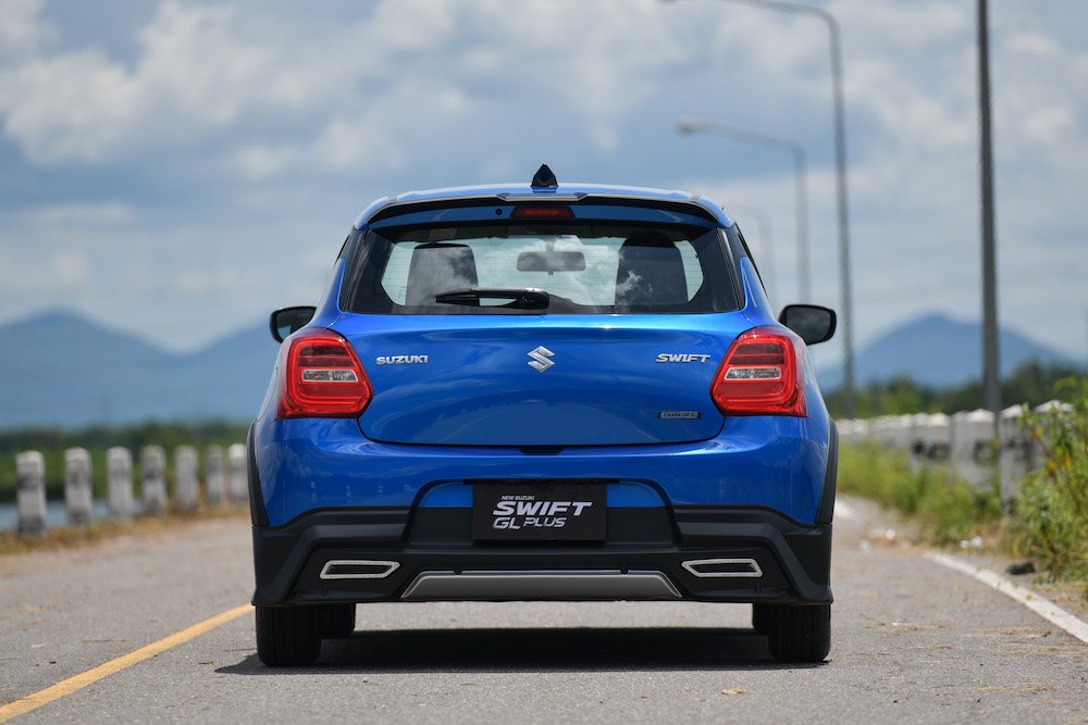 ซูซูกิ SWIFT GL PLUS
