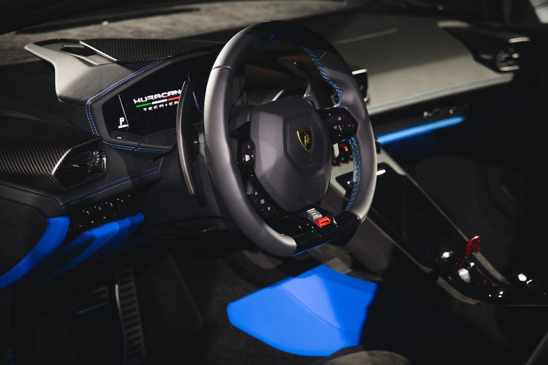 Lamborghini_Huracan_Tecnica