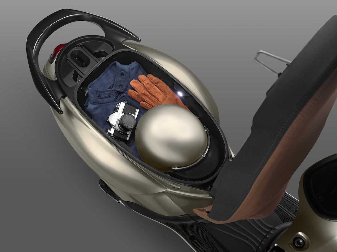 NEW GRAND FILANO HYBRID CONNECTED