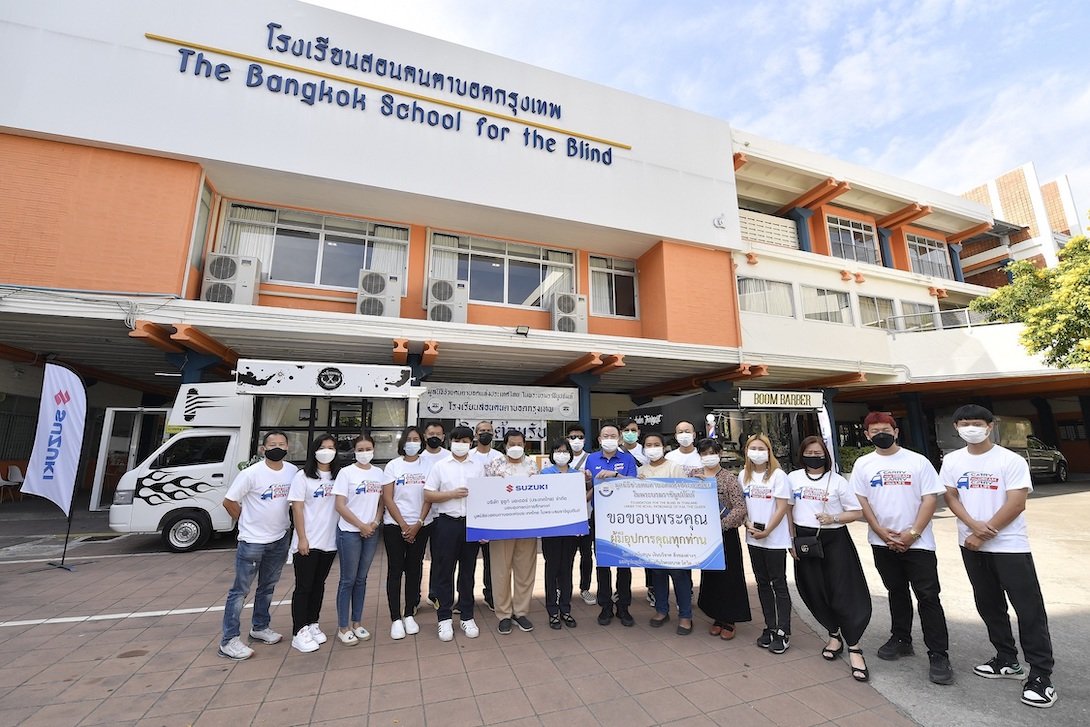 CARRY YOUR DREAM CARRY YOUR LIFE