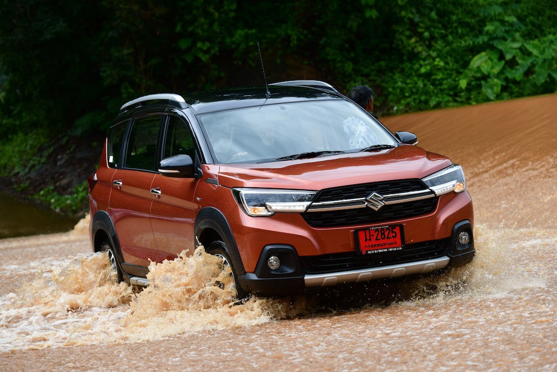 ซูซูกิ XL7