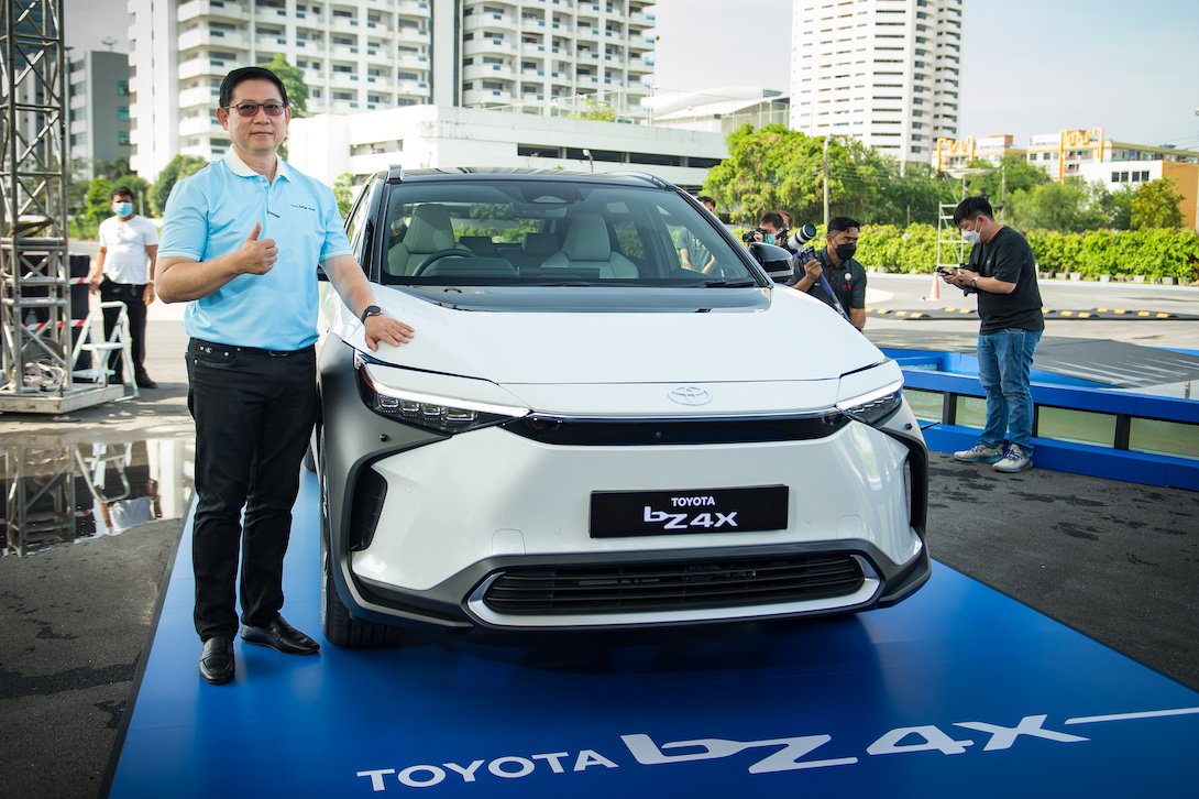 toyota_bz4x