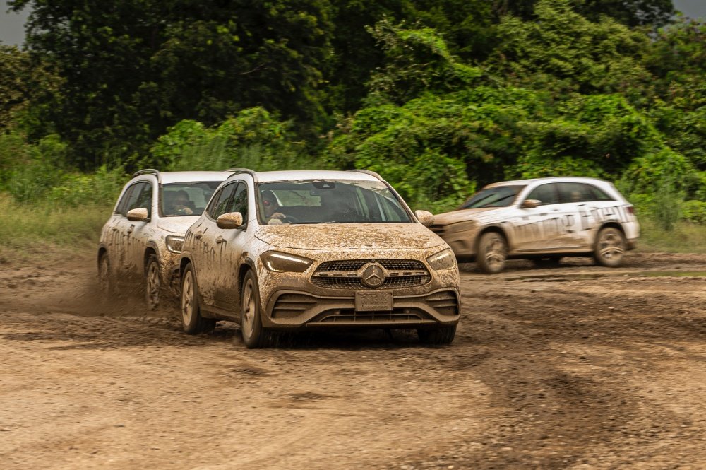 Mercedes-Benz SUV Driving Events