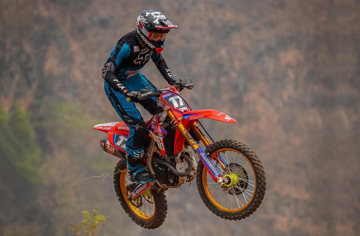 Dirtshop Thailand ศูนย์รวมอุปกรณ์โมโตสปอร์ต อุปกรณ์รถวิบากนำเข้า