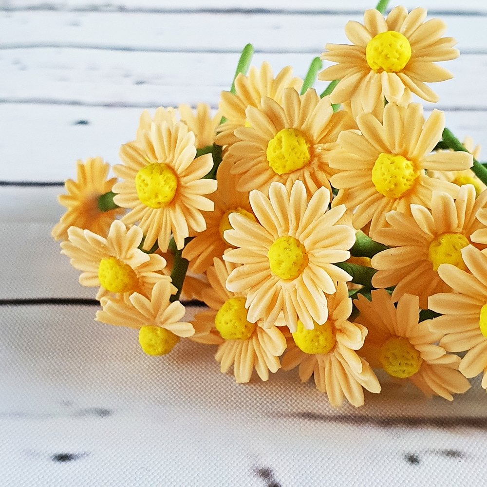 Handmade Miniatures Orange Daisies flowers 1/6 Scale