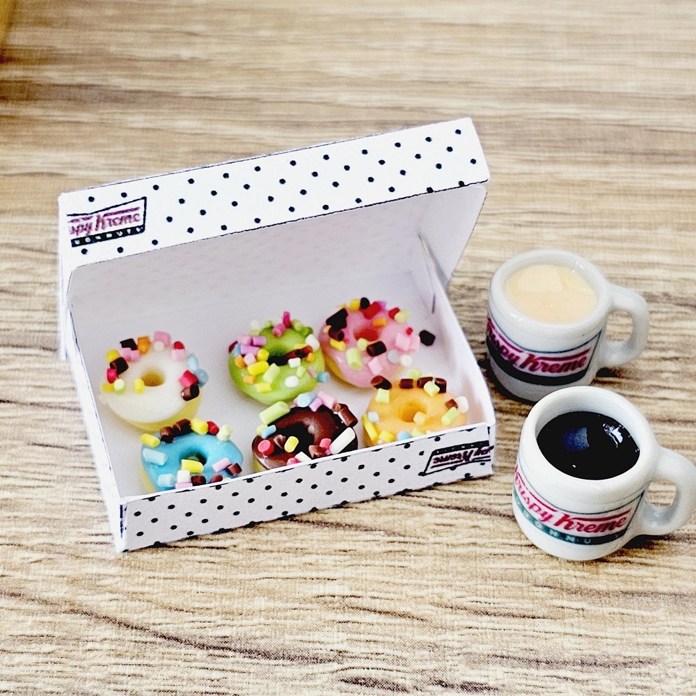 Krispy Kreme Donuts Set