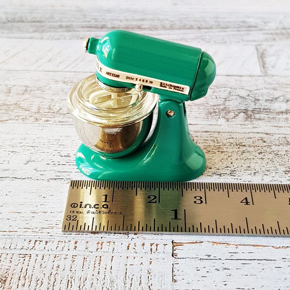 Miniature kitchen small appliances : Miniature kitchen Aid mixer , Miniature  juicer , Miniatur…
