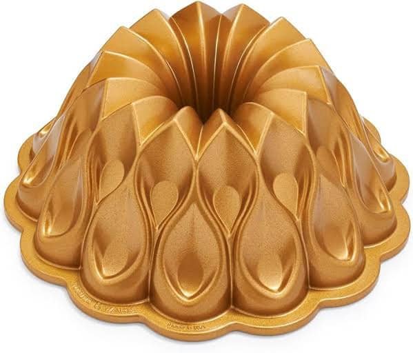 เป็นที่สองก็แมสได้: ตำนานเค้กที่ทำให้พิมพ์ Nordic Ware ดังทั่วอเมริกา เป็นที่สองก็แมสได้: ตำนานเค้กที่ทำให้พิมพ์ Nordic Ware ดังทั่วอเมริกา
