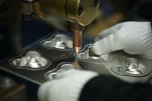 Chiyoda แม่พิมพ์ญี่ปุ่นที่อบขนมฝรั่งเศสได้อร่อยที่สุด Chiyoda แม่พิมพ์ญี่ปุ่นที่อบขนมฝรั่งเศสได้อร่อยที่สุด