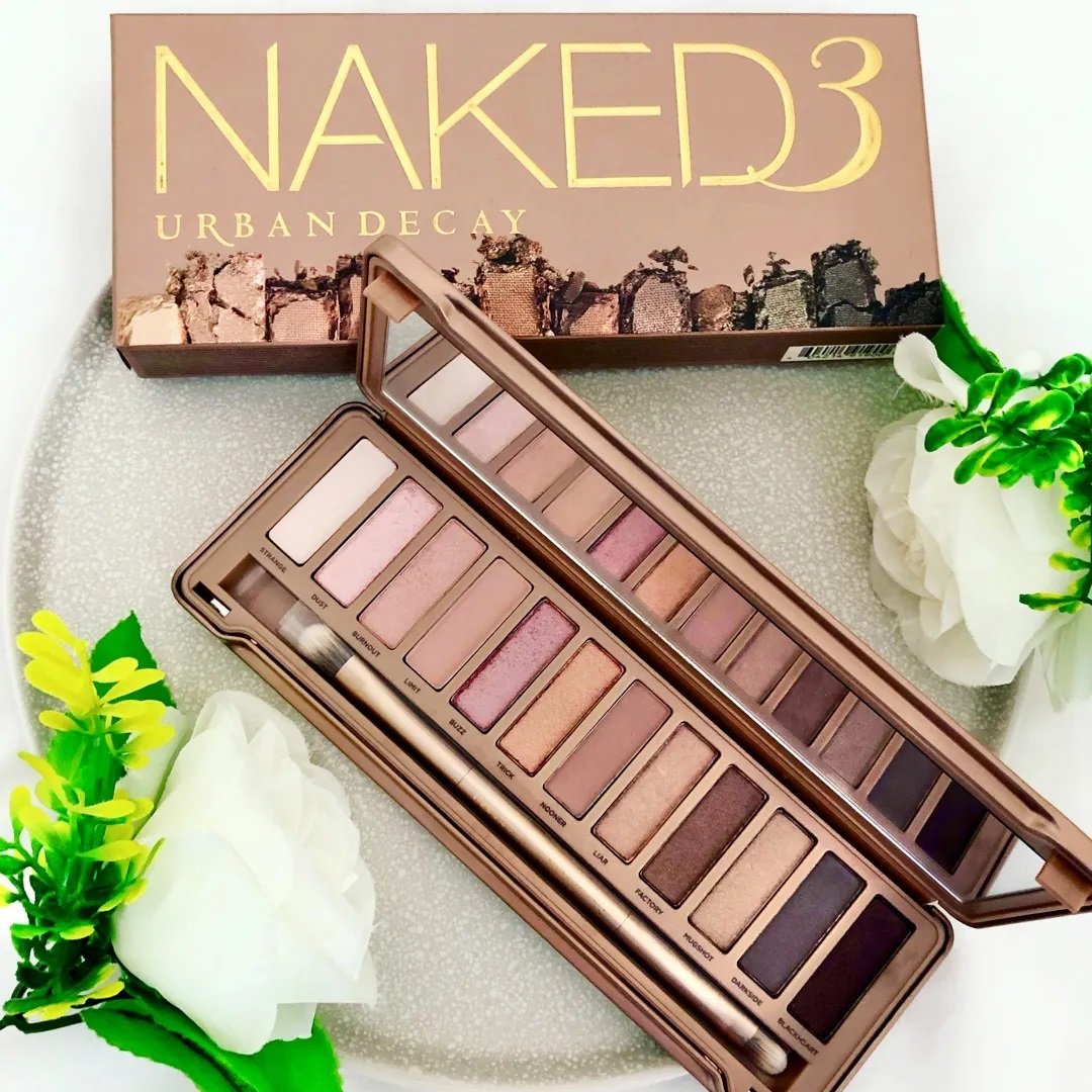 URBAN DECAY Naked 3 Eyeshadow Palette