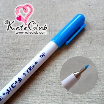 (หมดค่ะ) ปากกาเขียนผ้า chaco หัวเข็ม - สีฟ้า จาก JAPAN (เส้นลบได้ด้วยน้ำ)