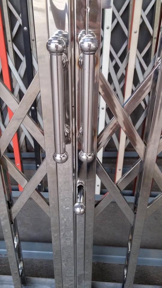 ประตูยืดสแตนเลส ประตูยืดสแตนเลส