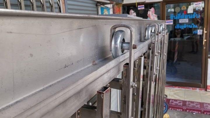 ประตูยืดสแตนเลส ประตูยืดสแตนเลส