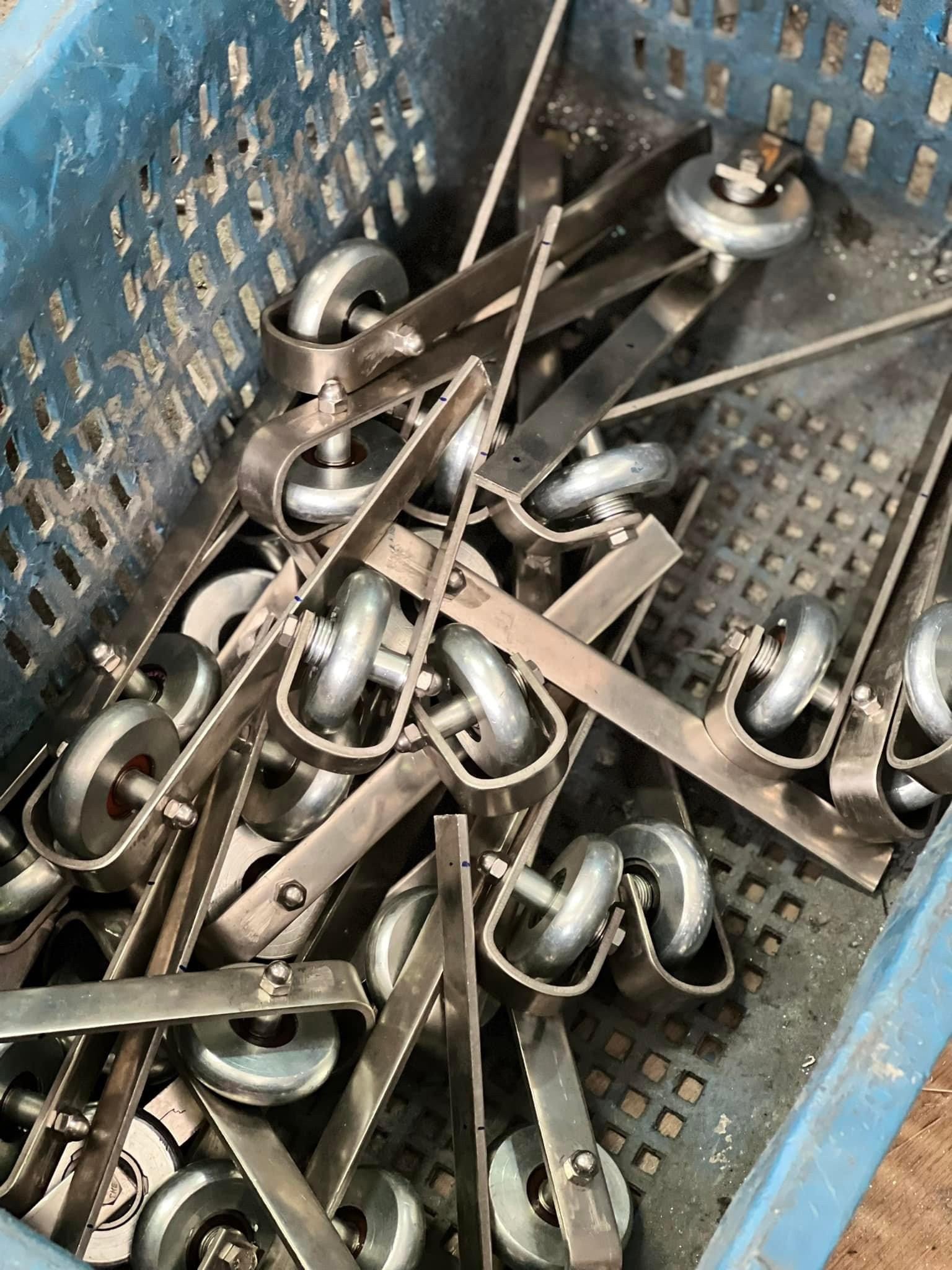 ประตูยืดสแตนเลส ประตูยืดสแตนเลส