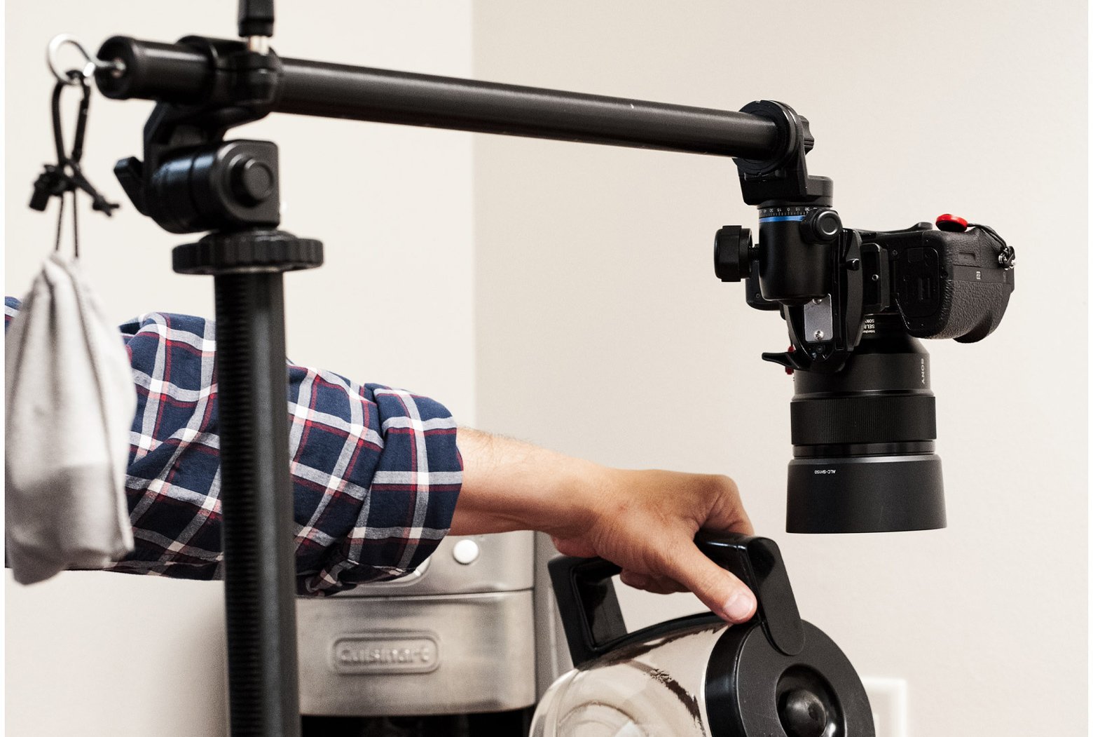 ติดตั้งถุงถ่วงน้ำหนักผ่านขอเกี่ยว