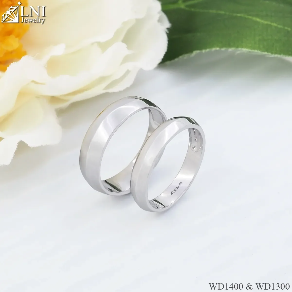 925 Silver Couple Ring: A Female Couple Pair Ring Simple Niche Design –  Planderful Shop