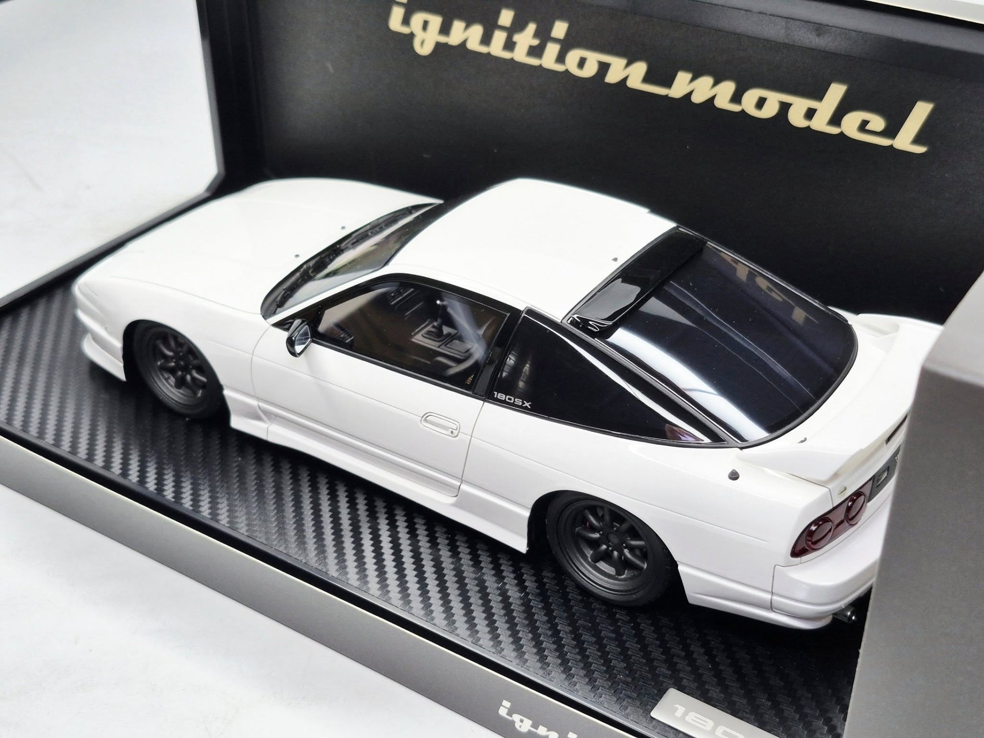 Ignition Model 1/18 Nissan 180SX TYPE X (RPS13) White | GR Garage