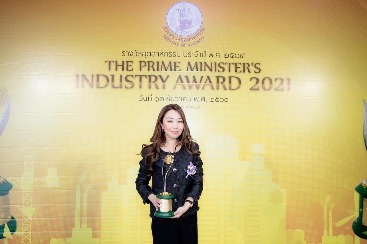 Alloy received the Global SME Award for business management