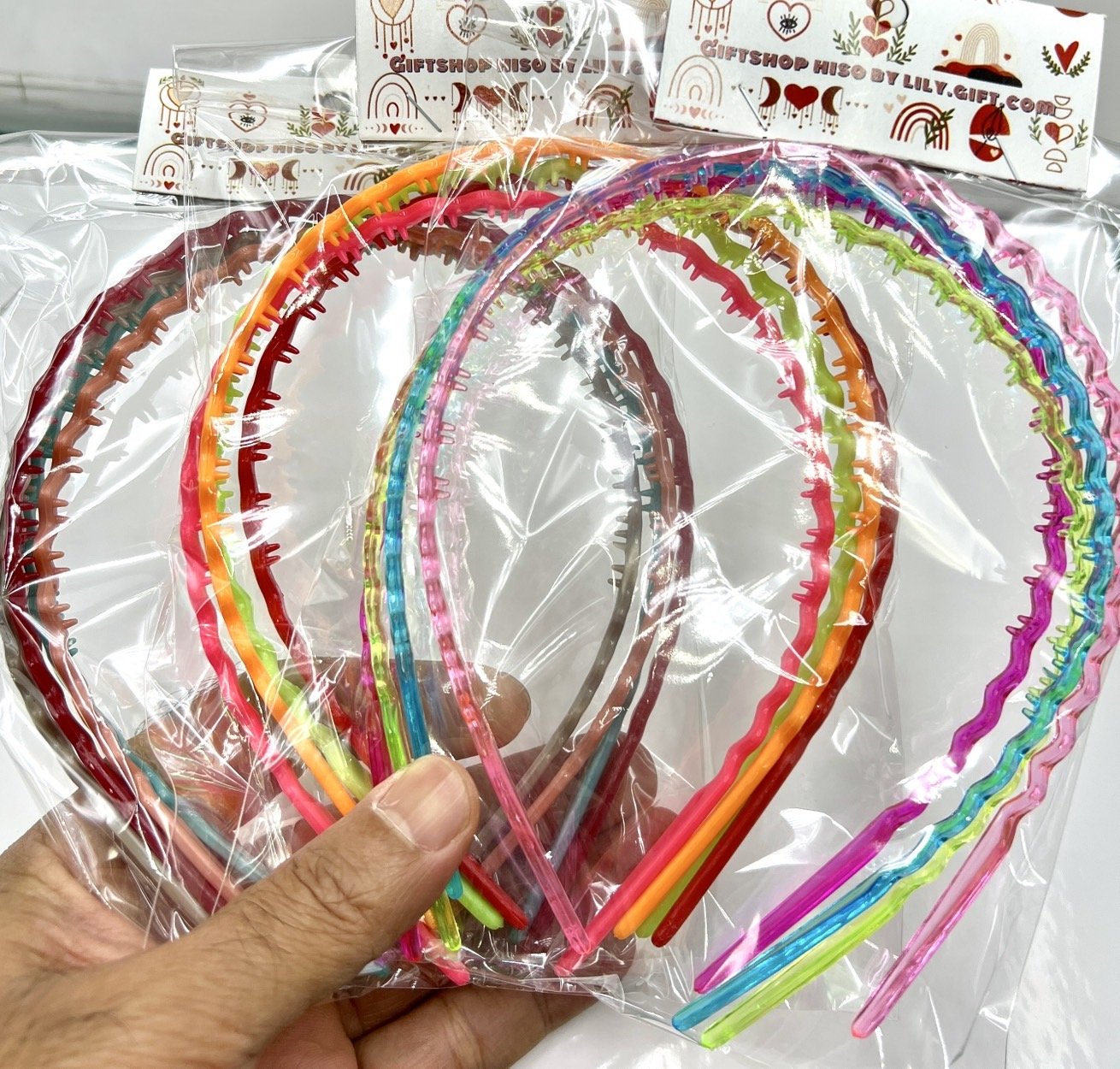็HB-3882คาดผมหยักซิกแซ็คคละสี1x4ชิ้น(ขายส่ง12แพ็ค)