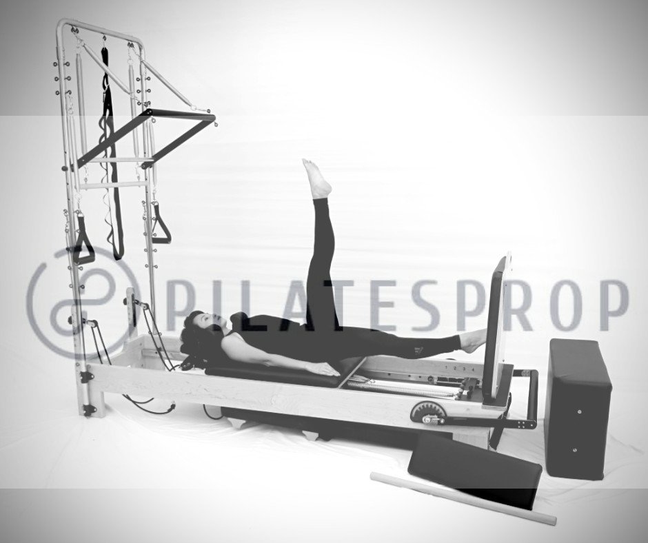 CADILLAC REFORMER Canadian maple - pilatesprop