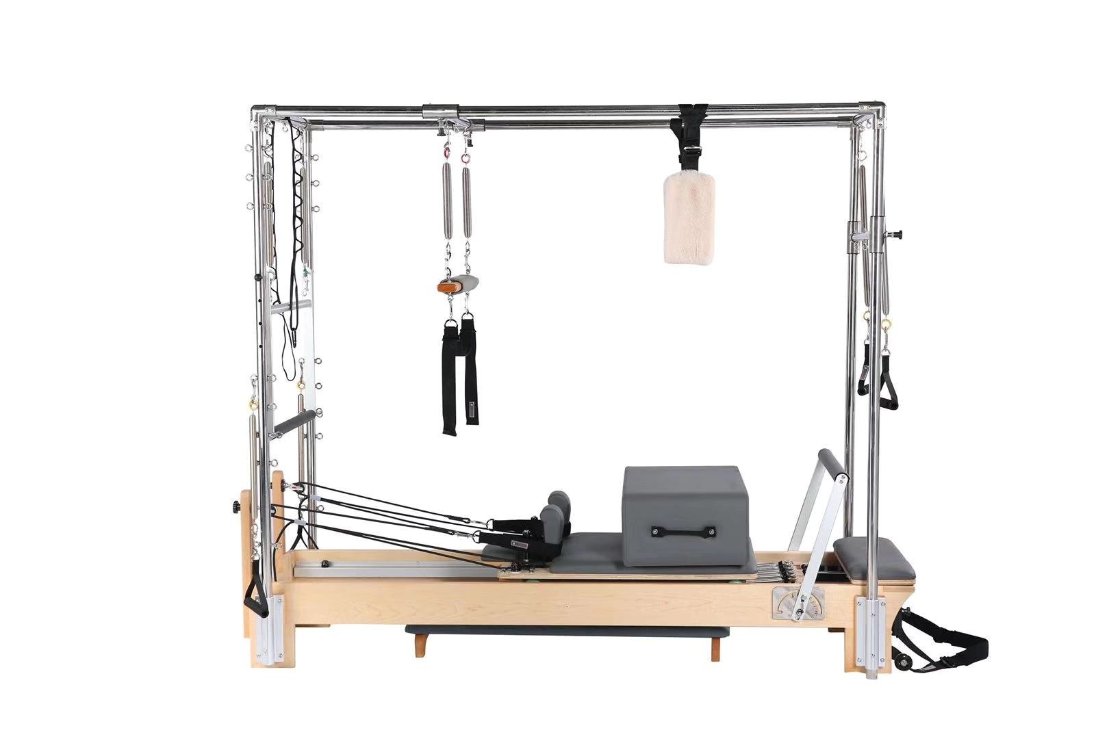 Reformer with full trapeze