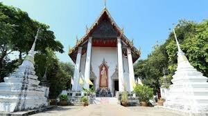 วัดกำแพง