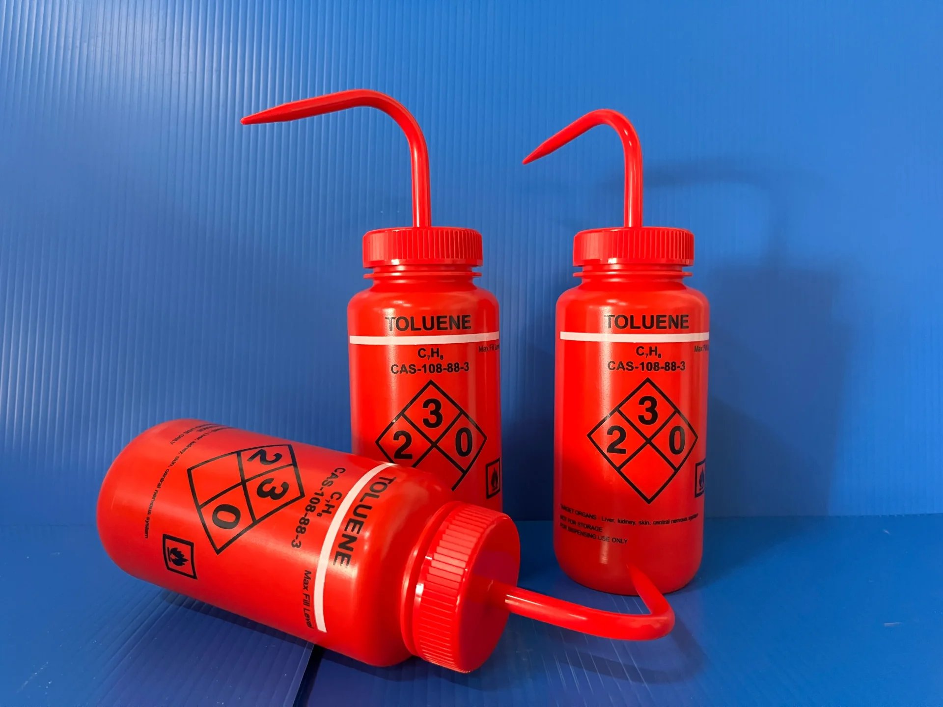 Washbottle  Lable toluene 500ml (ขวดฉีด)