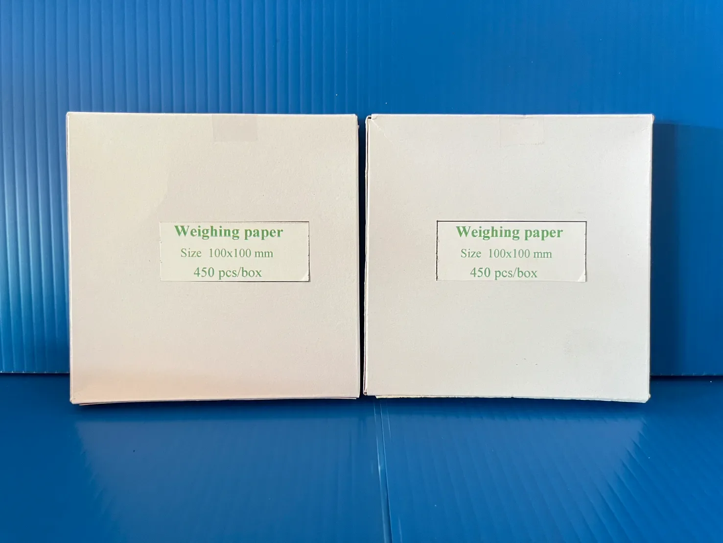 Weighing paper, 100x100 mm., 450/Box, 