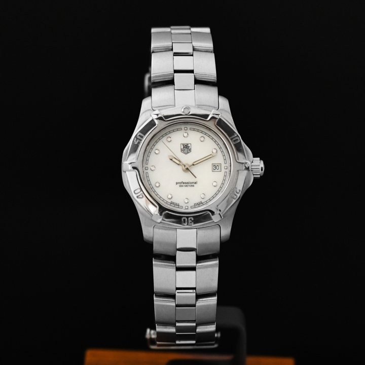 Tag Heuer 2000 Exclusive Pearl Diamond Dial size 28m 