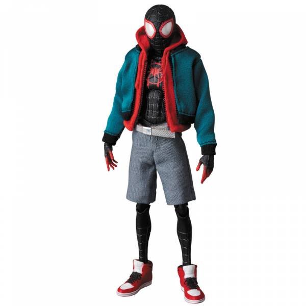 [Price 2,900/Deposit1,500][Please Read All Detail][JUN2020] MAFEX No. 107, SPIDER-MAN INTO THE SPIDER VERS - SPIDER-MAN, MILES MORALES