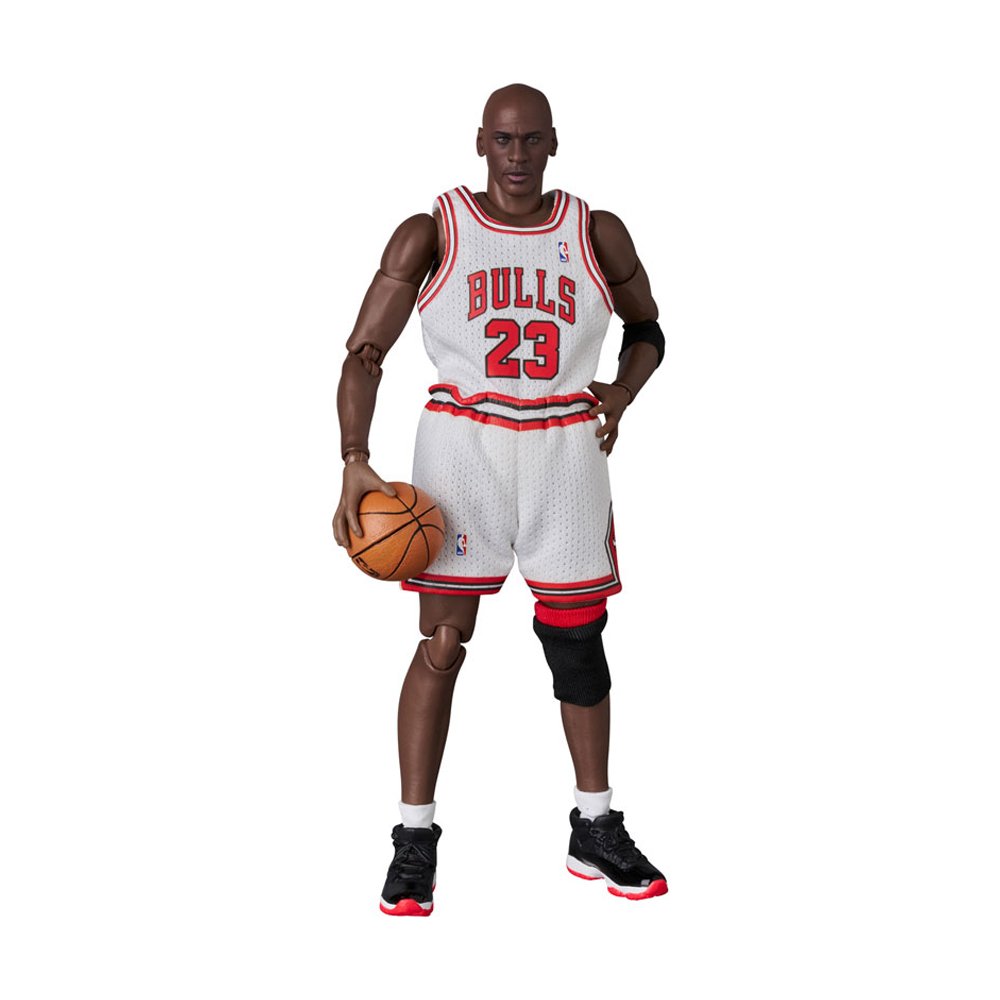 [Price 3,700/Deposit 1,500][MAR2025] Michael Jordan, Chicago Bulls HOME, Mafex no.255