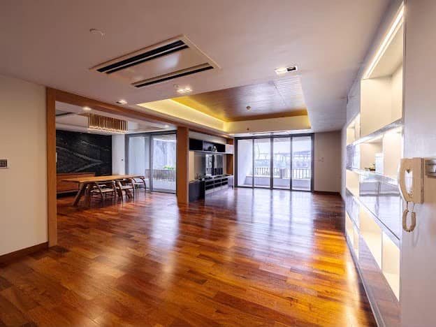 EHL-233867 ขายห้อง คอนโดหรู ทำเลทอง The Pano 