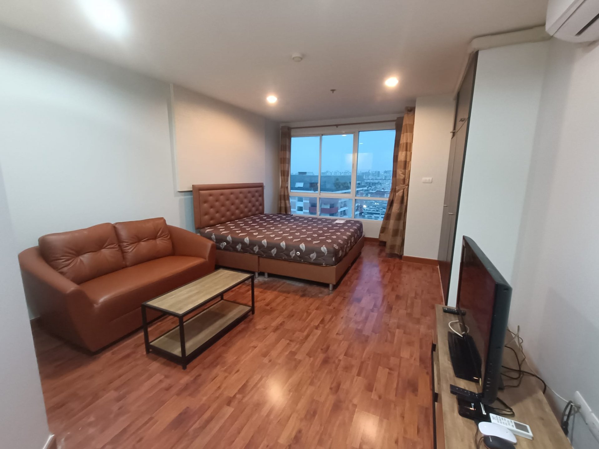 EHL-233884 ขายหรือให้เช่าคอนโด Bangkok Horizon รามคำแหง ใกล้รถไฟฟ้า 3 สาย