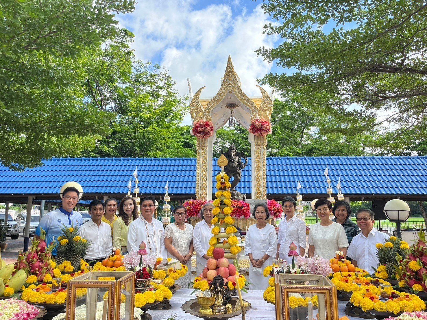 วันที่ xx xx 2567 งานพิธีบวงสรวงองค์พระพิฆเนศ  โดยคุณทรงพล พรหมลิภณกุลในนามศิษย์เก่ารุ่นที่ 12 เป็นเจ้าภาพบูรณะองค์พระพิฆเนศและเชิญท่านพราหมณ์ พระครูปกรณ์ xxx มาทำพิธีบวงสรวง โดยมี ผอ.ดร. สมพร สังวาระ, รองผอ. ตัวแทนครูอาจารย์ปัจจุบัน  และครูอาจารย์เก่า พร