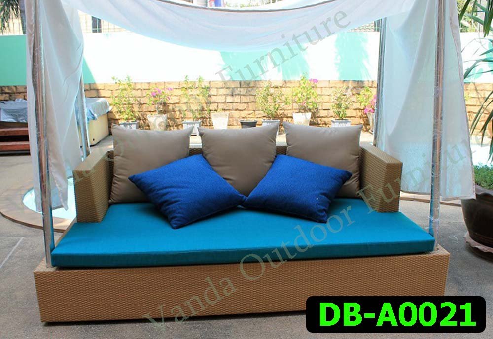 Rattan Daybed Product code DB-A0021