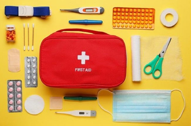 Edukasi Pertolongan Pertama Pada Kecelakaan, Harus Tahu ? Edukasi Pertolongan Pertama Pada Kecelakaan, Harus Tahu ?