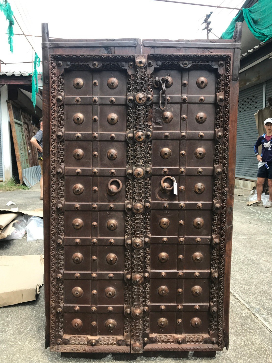 S15 Antique Door with Brass and Iron Decor