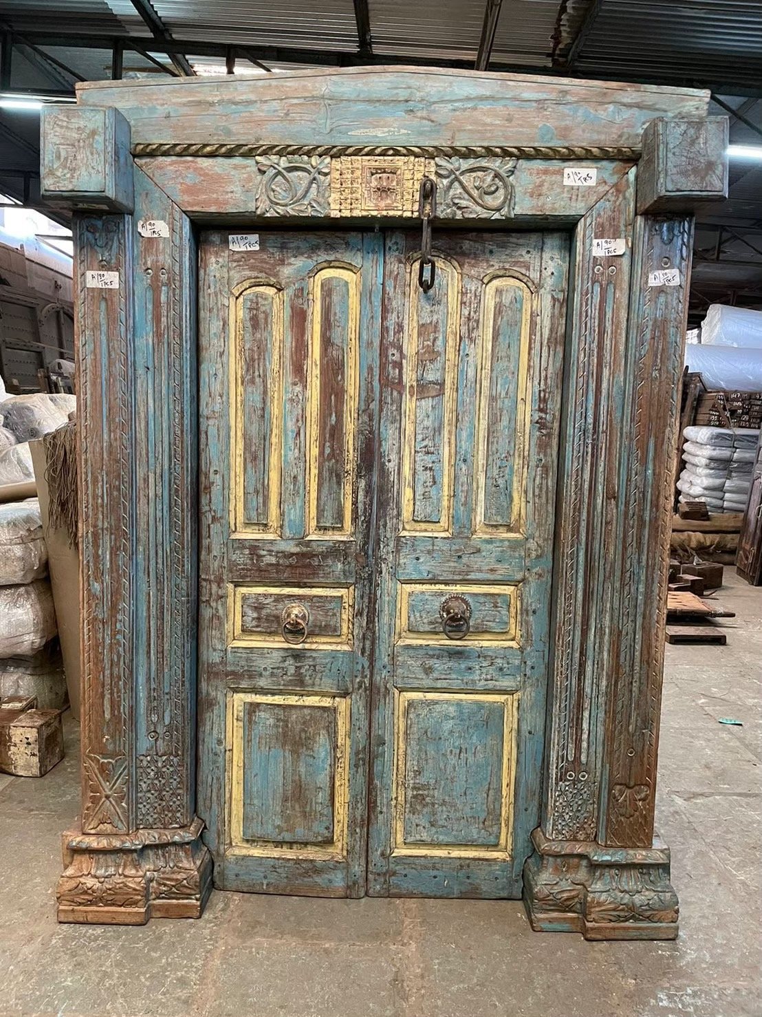 L124 Antique Door in Rustic Blue