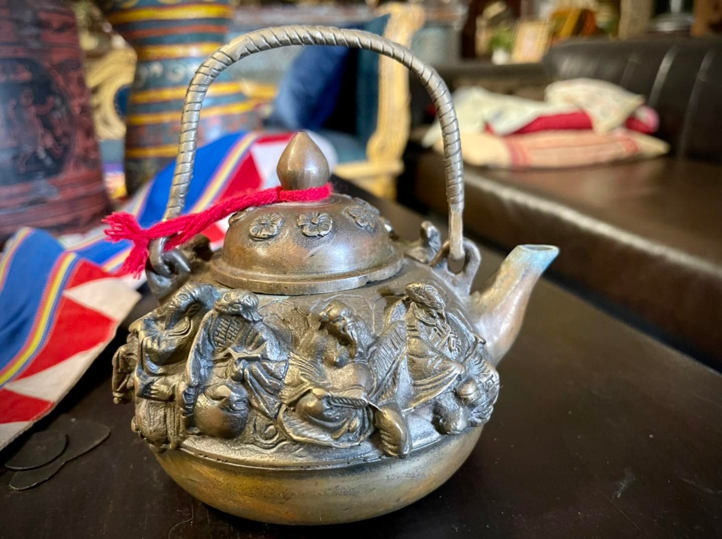 BRI6 Chinese Brass Teapot with Eight Treasures