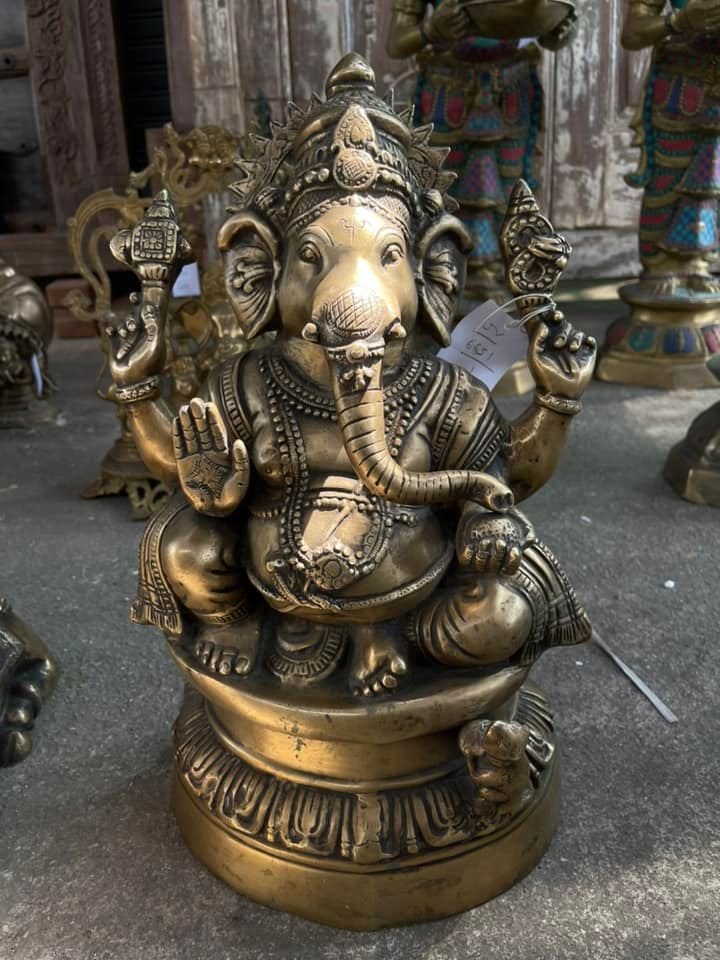 BRI3 Carved Brass Lord Ganesha with 4 Hands
