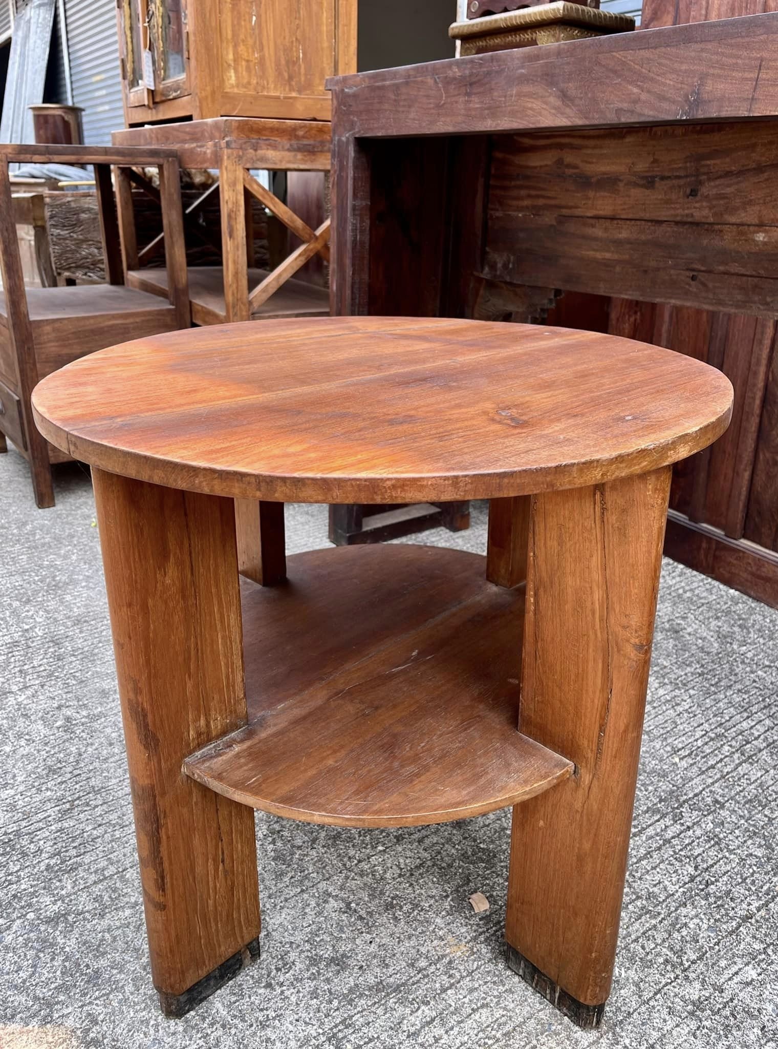 STB17 Low Round Side Table
