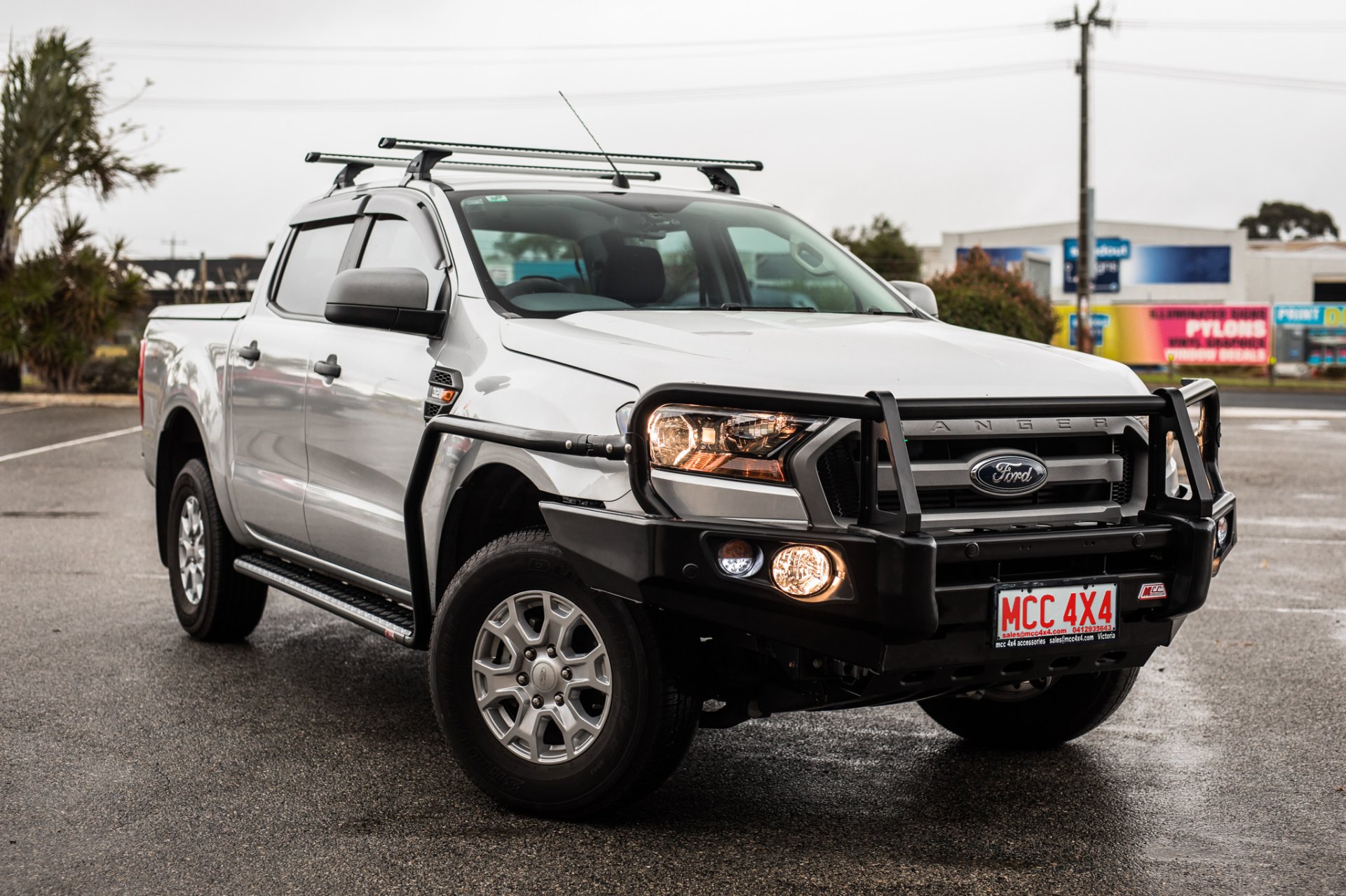 Ford Ranger PX2 A-Frame with Side Steps - mcc4x4