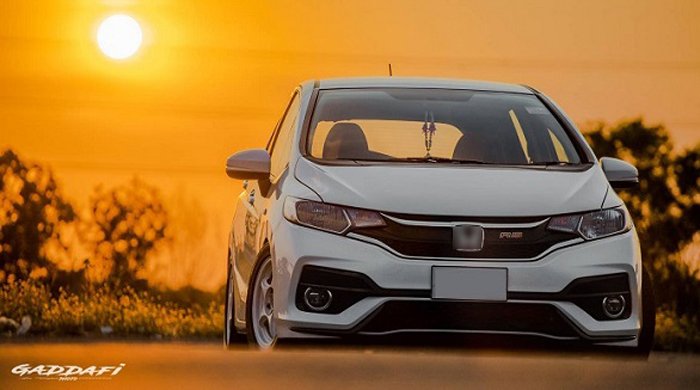 สำหรับ Honda Jazzมีบริการเช็คเบี้ยประกัน