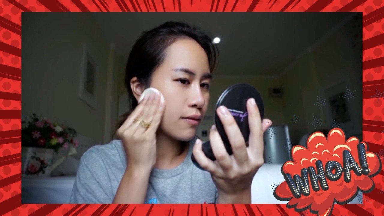 How to apply JURNESS foundation powder with water + test of water resistance on the face