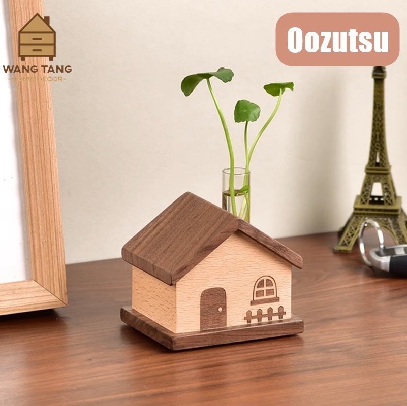 ของแต่งบ้านตั้งโต๊ะรูปทรงบ้านพร้อมแจกันปักดอกไม้สำหรับหยดน้ำหอมรุ่น Oozutsu