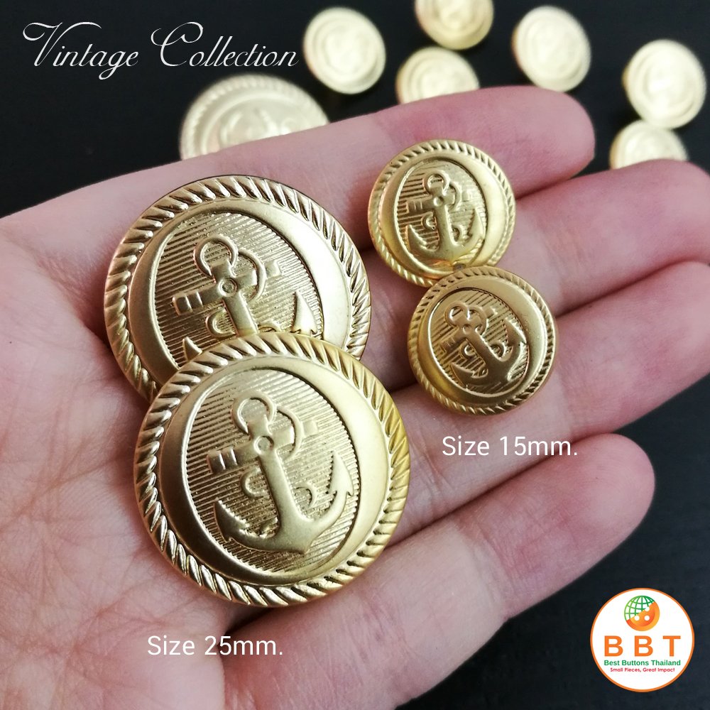 Gold Vintage Buttons 15mm.